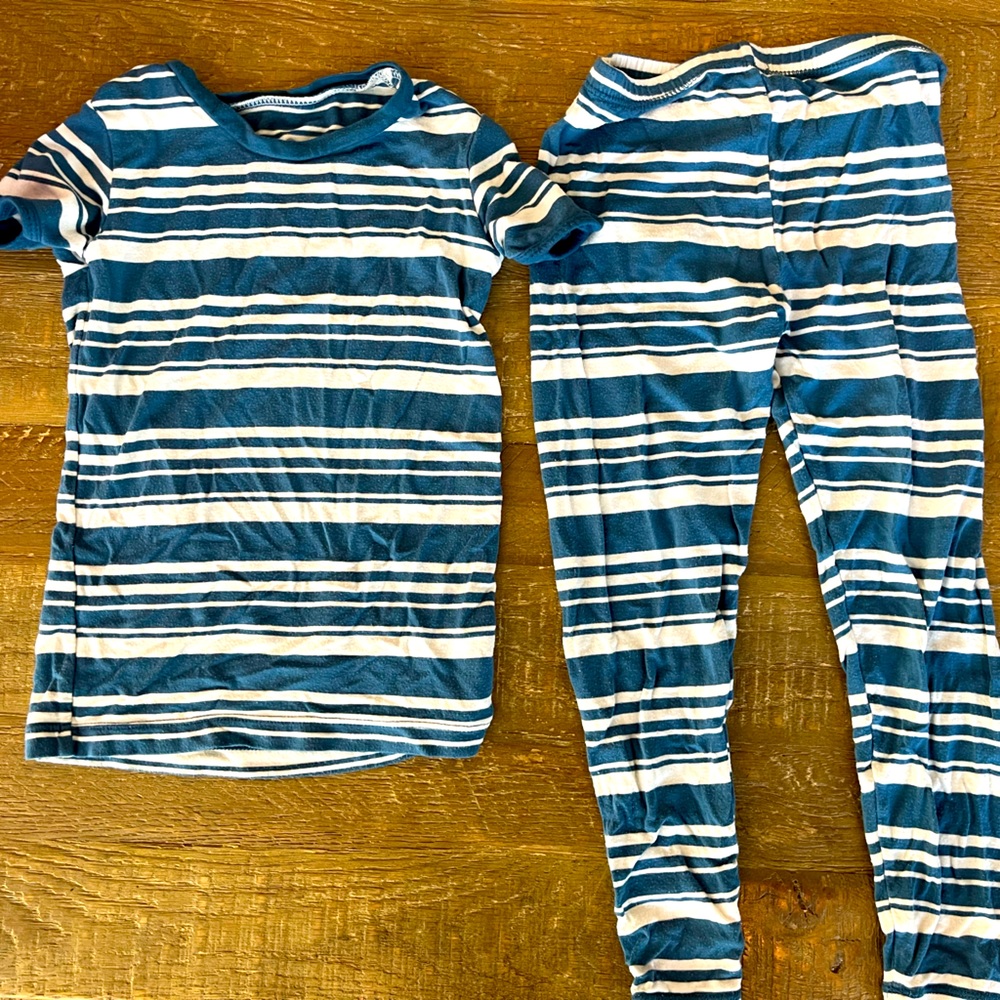 Kickee Pants “Stripes” 4T pajamas